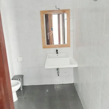 Double D Guest House & Villa